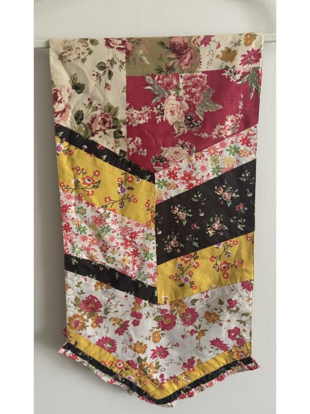 April Cornell Table Runner‎ Festival Patchwork 70" x 14"